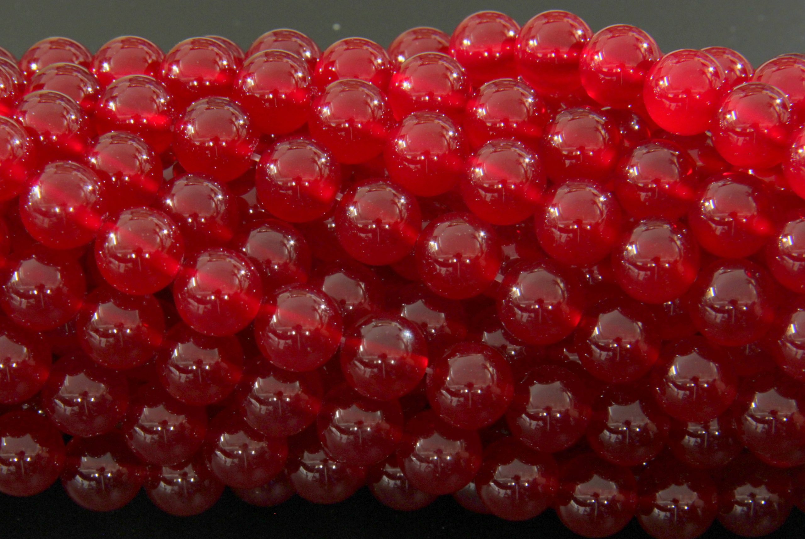 RUBY AGATE LISCIA E SFACCETTATA