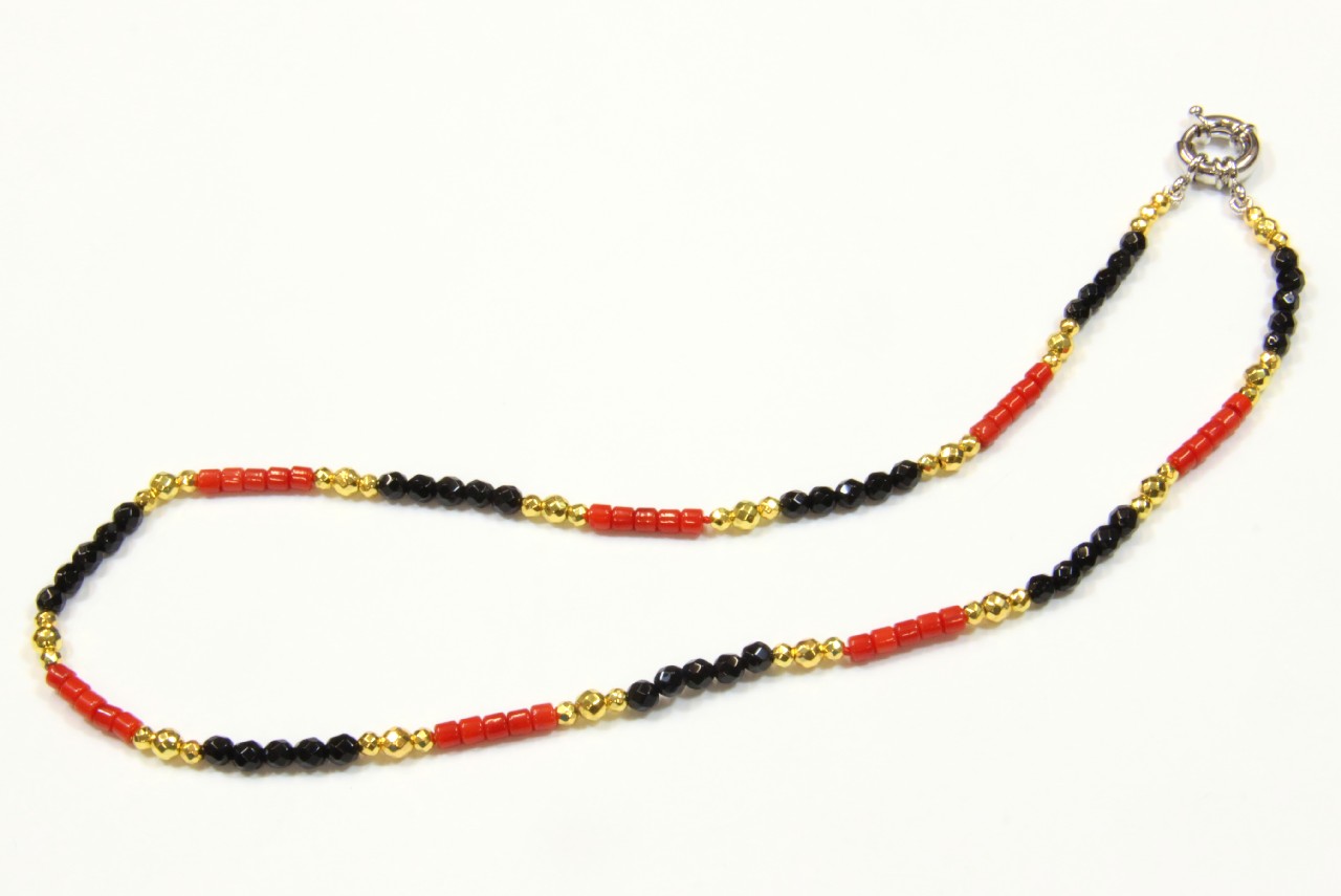 COLLANA IN EMATITE, AGATA NERA E PIETRA BAMBU COD. 3534SH