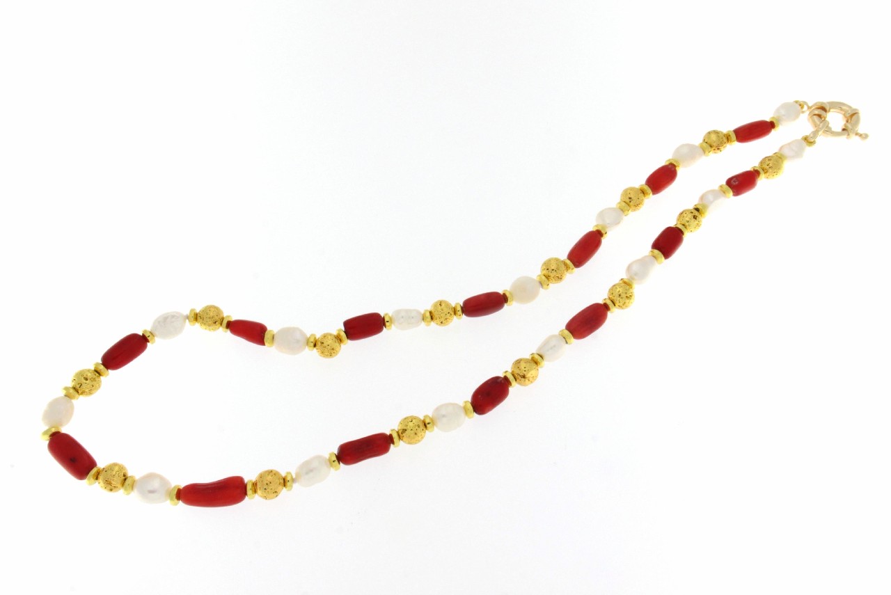 COLLANA IN EMATITE DORATA CON PERLE E PIETRA BAMBU COD. 3552SH