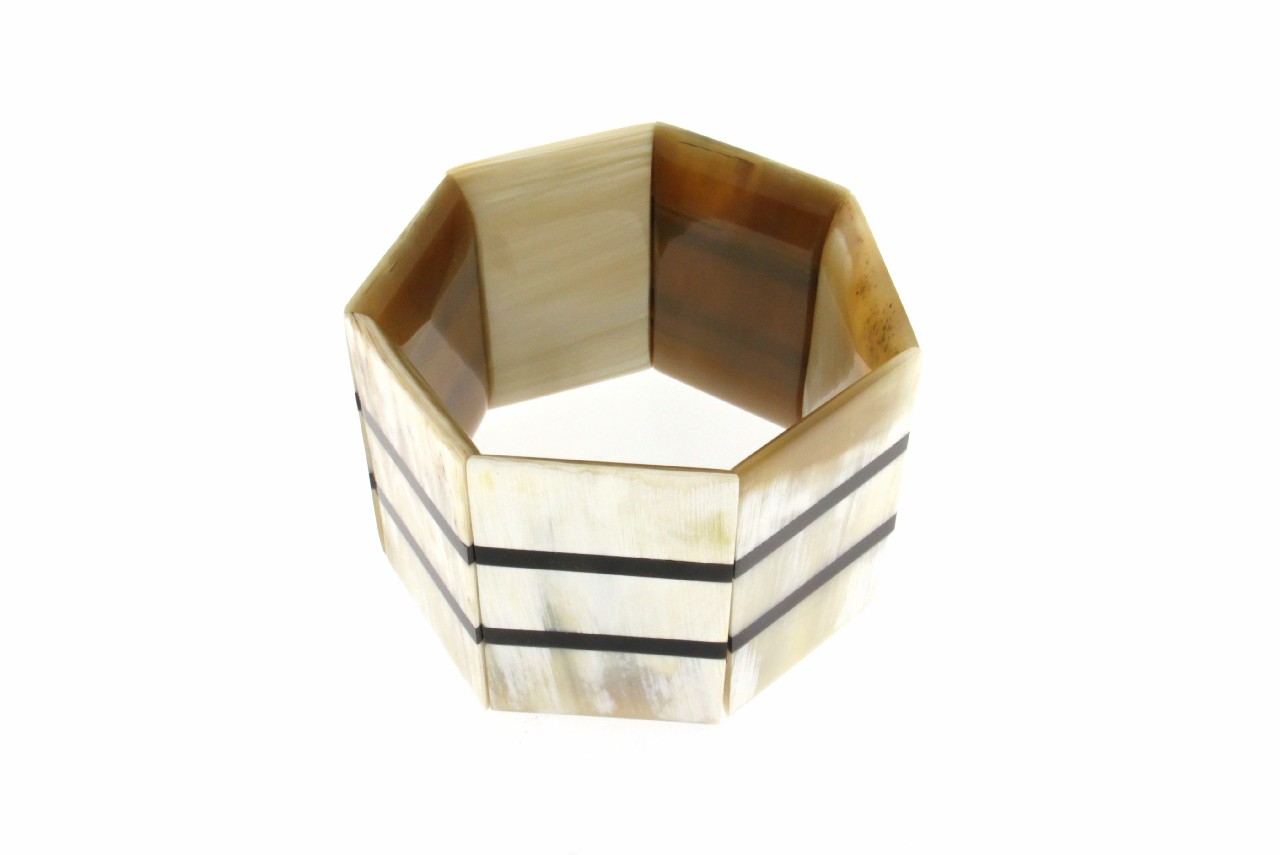BRACCIALE ELASTICO IN CORNO COD.4105 BR