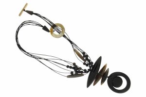 COLLANA IN CORNO COD. VNNE-24-24