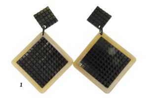 ORECCHINI IN CORNO COD. 4115B