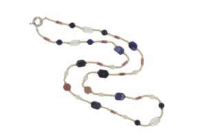 COLLANA CON SODALITE, RODONITE E PERLE COD. 3863-80CM