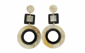 ORECCHINO IN CORNO COD. 4115I CORNO CHIARO E NERO STRIATO