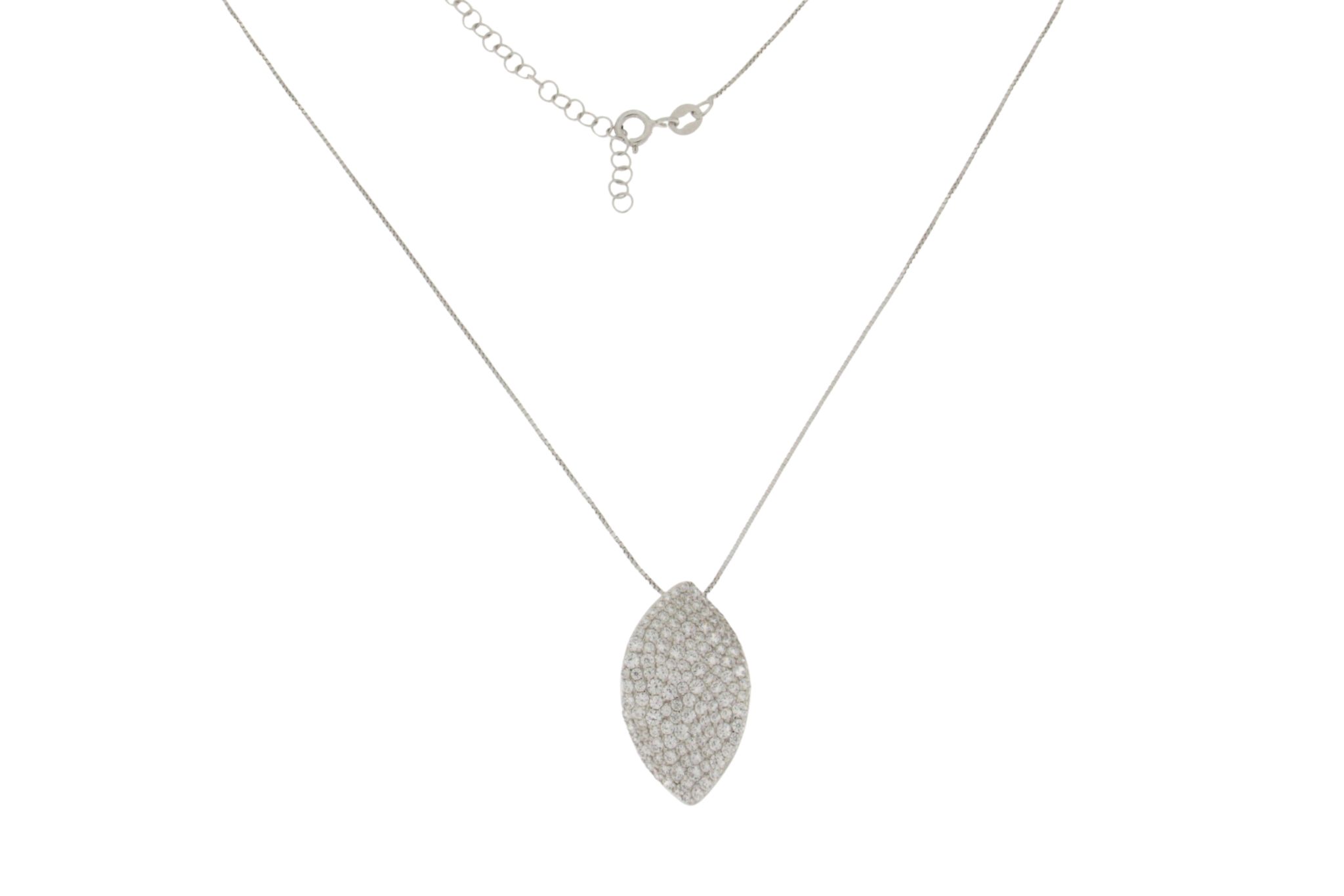 COLLANA CON PENDENTE A FOGLIA ARG.2036