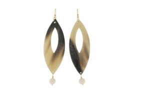 ORECCHINI IN ARGENTO DORATO CON GOCCIA ALLUNGATA IN CORNO COD. GOCCIALUNGA