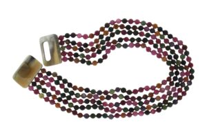 COLLANE MULTIFILO IN GIADA CON CHIUSURA IN CORNO COD. 4126-5